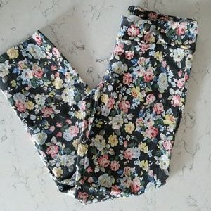 Floral ankle pants